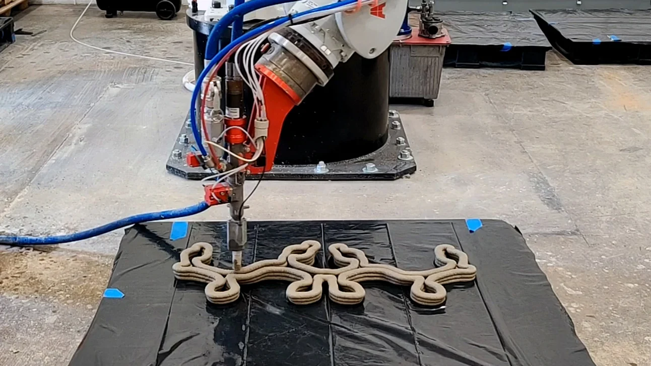 Diamanti: 3D-Printed, Post-Tensioned Concrete Canopy — Printing and assembly 1