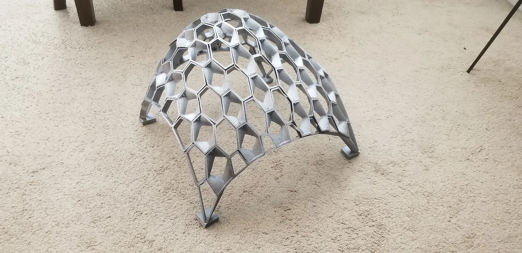 Scutoid: Cell-Inspired Surface Design — project image 1