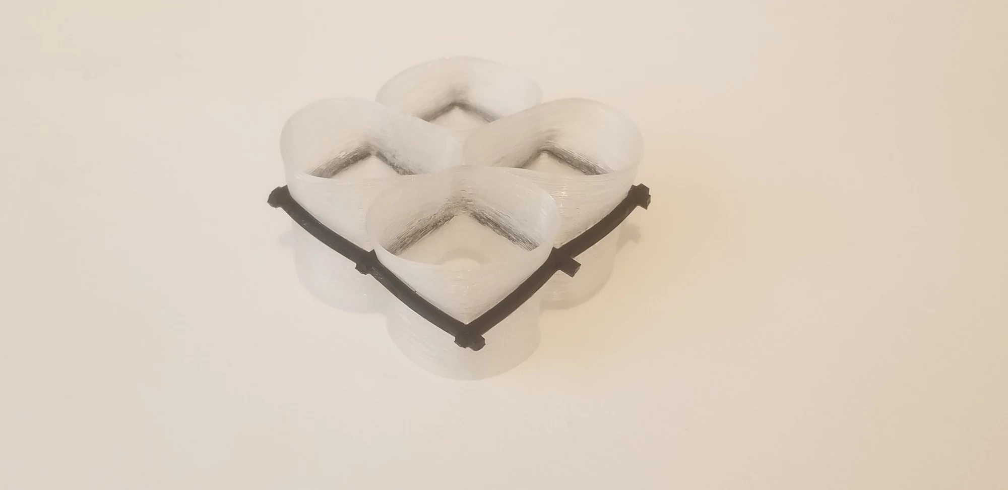 Four-cell material prototype within a constraint frame