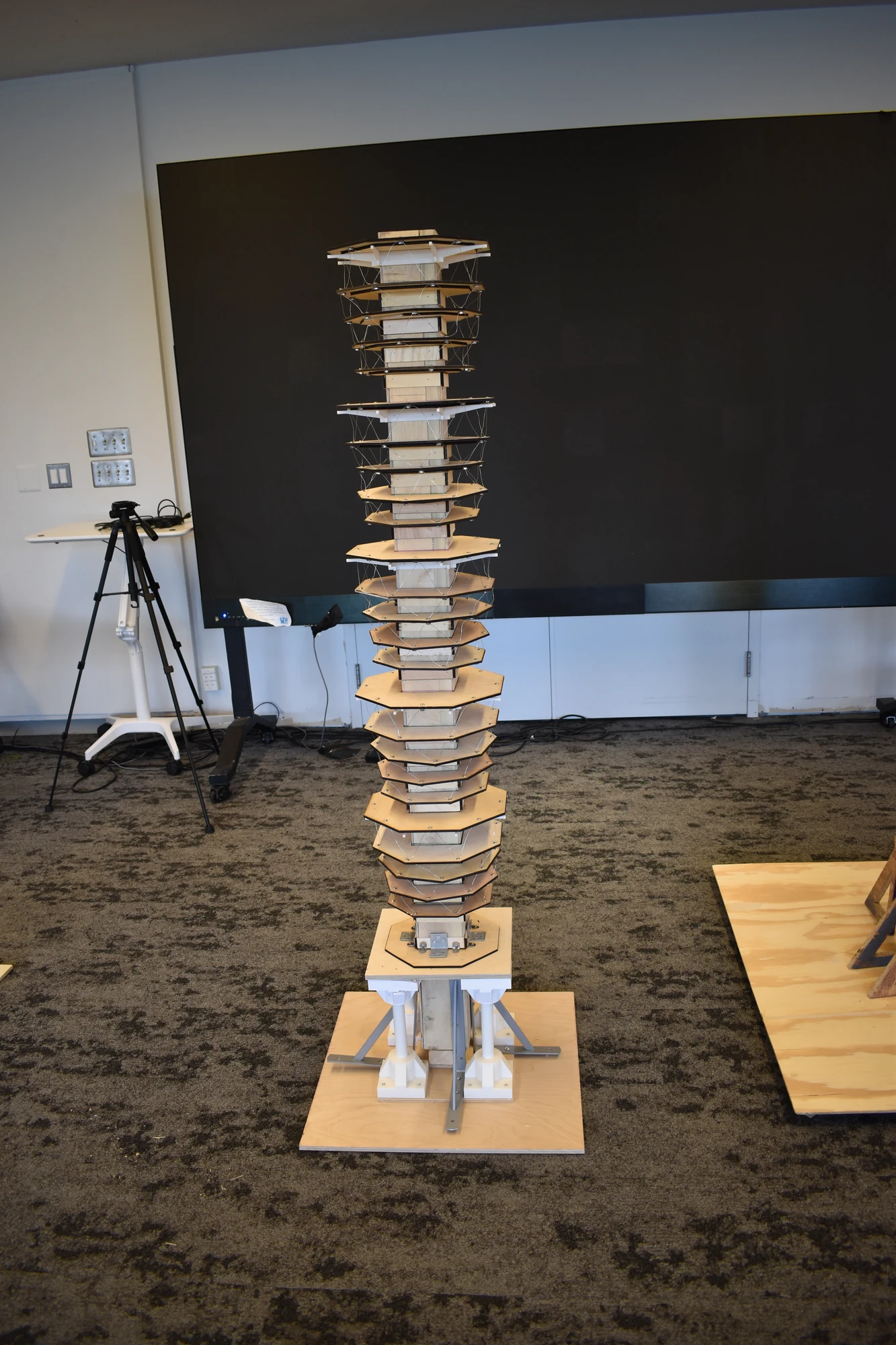 Justin Ackler, Ashton Barre, Hassan Charara, Muhammad Gonzales, Ajeonna Lee, and Thomas Lewis — completed core-supported tower with changing floor plates
