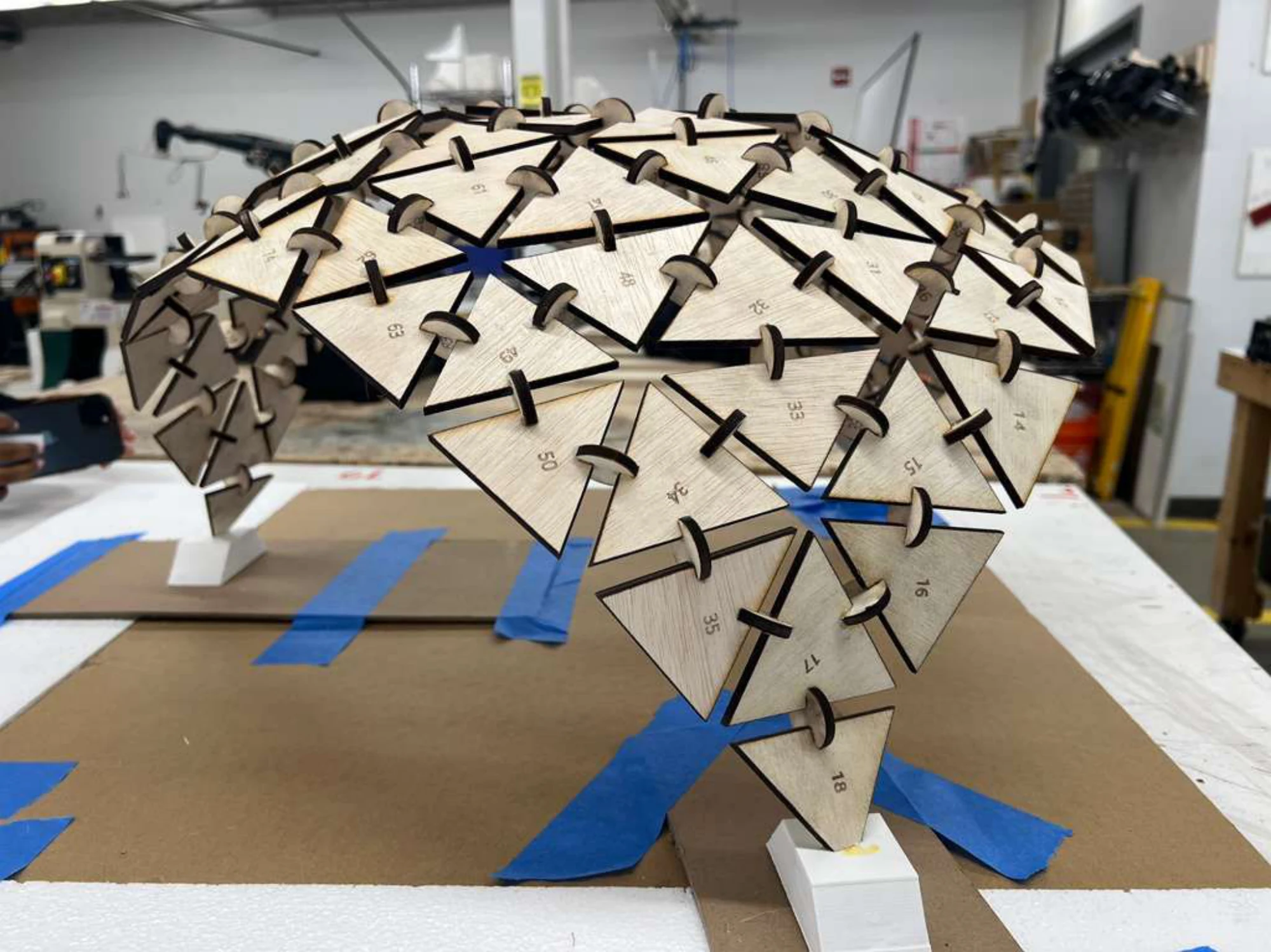 Ajeonna Lee, Tanawan Vetchaya, and Gwenaelle Rauscher — segmented plywood shell and interlocking circular connectors